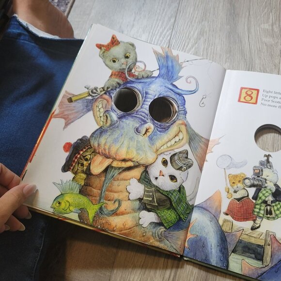 By Jim Harris Ten Little Kittens Board Book: An Eyeball Animation Book as is - Picture 2 of 6